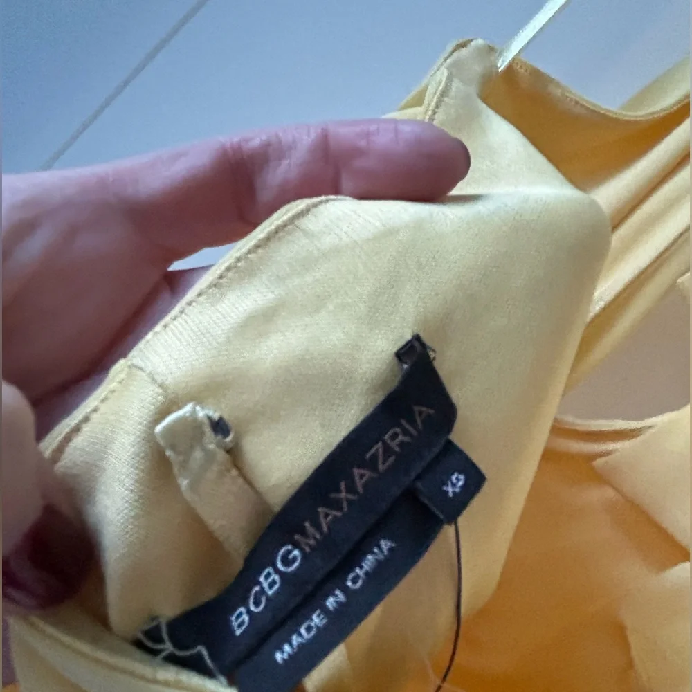 NWT BCBG Max Azria Halter Yellow Ruffled Dress - Picture 6 of 7